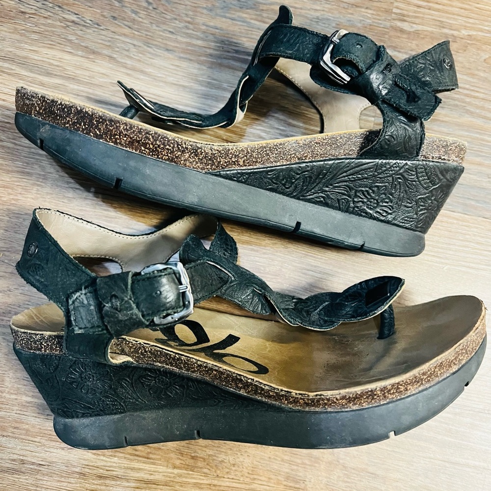 OTBT wedge sandals, size 6.5 - Picture 3 of 6